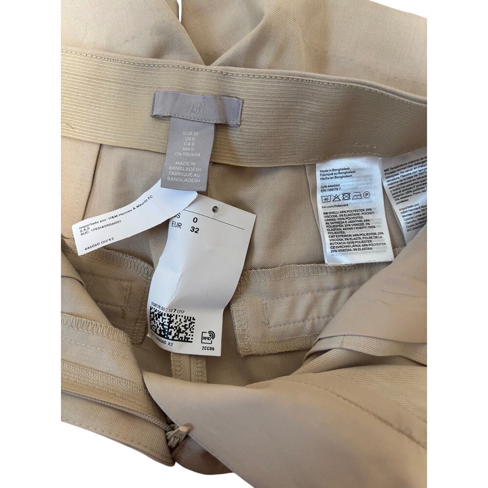H&M Beige High Waist Shorts Size 0 - Picture 8 of 8
